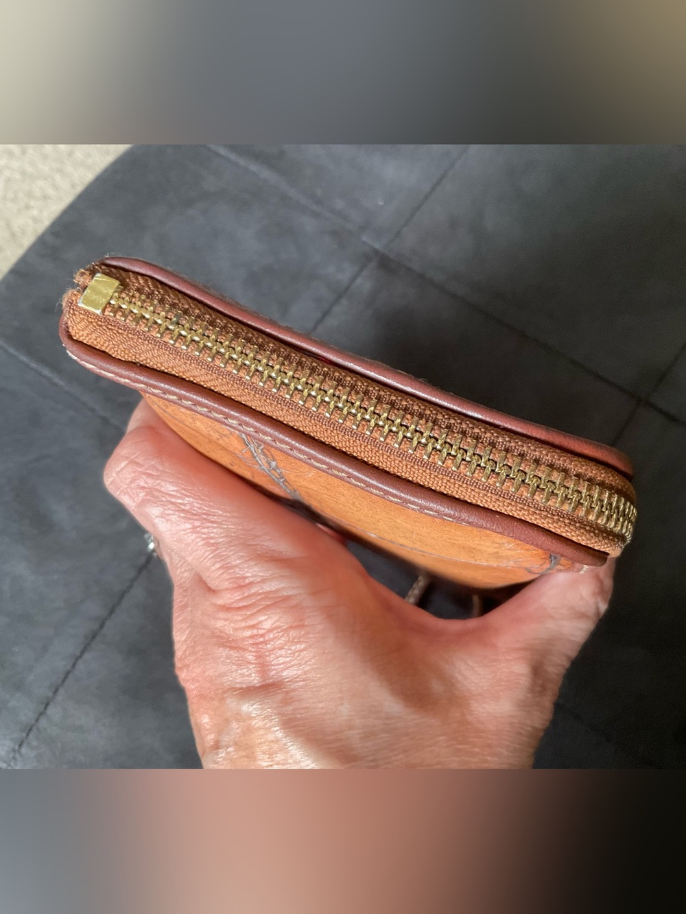 Dooney & Bourke Croc Embossed Vintage Wristlet Wallet Cognac Y2K - Picture 10 of 14